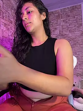 Snapshot of Lady_Rey chatting on February 2026 12:23:01 AM Lady Rey online show from February 2026 12:23:01 AM