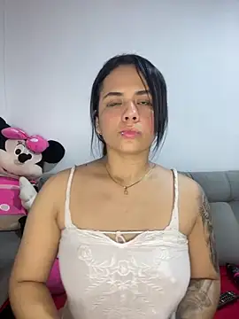 Snapshot of Leyna_Kenet chatting on December 2024 07:06:02 AM Leyna Kenet online show from December 2024 07:06:02 AM