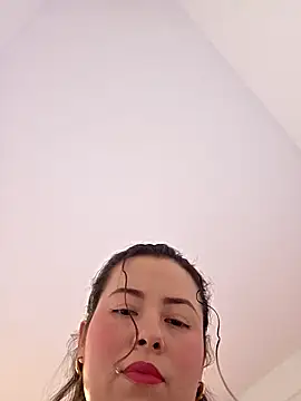 NeredaXxx online show from February 2026 10:17:01 PM