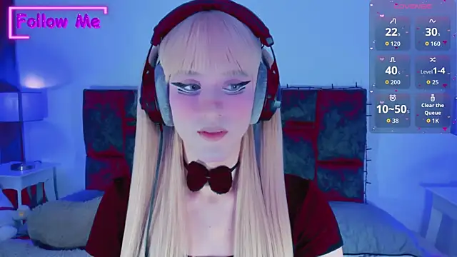 Kirmyy  online show from November 2025 09:39:01 PM