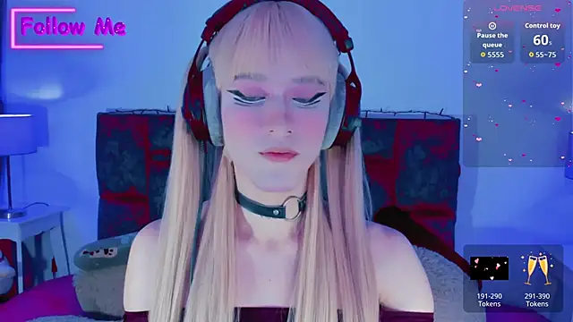 Kirmyy  online show from November 2025 10:21:01 PM