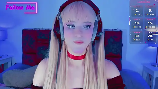 Kirmyy  online show from November 2025 10:12:01 PM