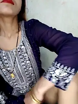 xpihu online show from November 2025 11:59:02 PM