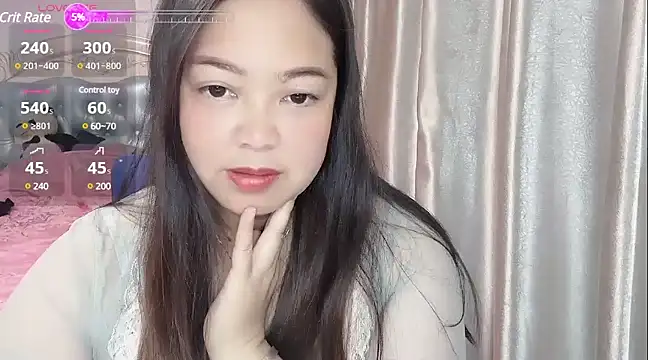 Snapshot of wuwu-w chatting on December 2024 06:10:02 AM wuwu-w online show from December 2024 06:10:02 AM