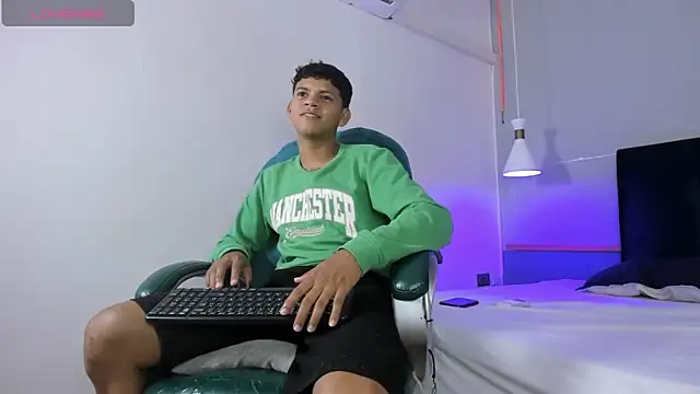 Jeffry wolvess online show from February 2026 11:38:01 PM