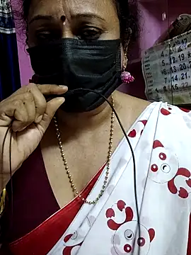 Snapshot of rekha_naier chatting on February 2025 05:18:02 PM rekha naier online show from February 2025 05:18:02 PM