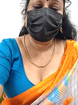 Snapshot of rekha_naier chatting on February 2025 10:59:01 PM rekha naier online show from February 2025 10:59:01 PM