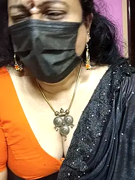 Snapshot of rekha_naier chatting on February 2025 09:22:01 PM rekha naier online show from February 2025 09:22:01 PM