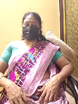 Snapshot of rekha_naier chatting on February 2025 11:52:01 PM rekha naier online show from February 2025 11:52:01 PM