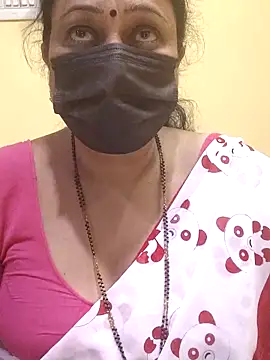 Snapshot of rekha_naier chatting on March 2025 11:30:02 AM rekha naier online show from March 2025 11:30:02 AM