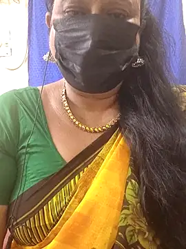 Snapshot of rekha_naier chatting on July 2026 05:18:02 PM rekha naier online show from July 2026 05:18:02 PM