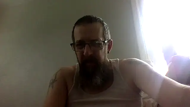 Snapshot of Huskers2020 chatting on January 2025 03:51:02 PM Huskers2020 online show from January 2025 03:51:02 PM