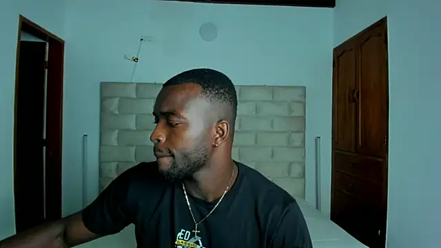 Dylan Taylor online show from February 2026 02:48:01 AM