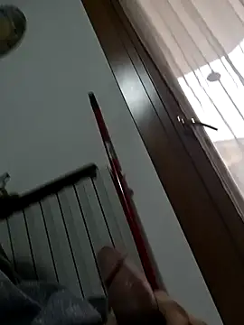 Snapshot of dariodario chatting on January 2025 09:13:02 AM dariodario online show from January 2025 09:13:02 AM