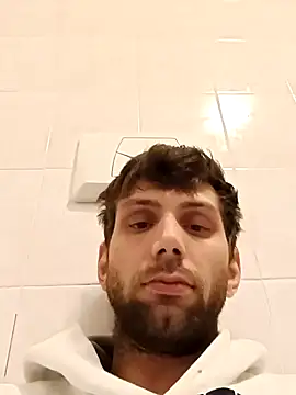 Snapshot of dariodario chatting on February 2025 09:17:02 AM dariodario online show from February 2025 09:17:02 AM