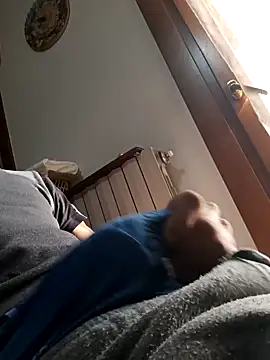 Snapshot of dariodario chatting on February 2025 08:30:02 AM dariodario online show from February 2025 08:30:02 AM