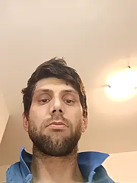 Snapshot of dariodario chatting on February 2025 05:15:02 PM dariodario online show from February 2025 05:15:02 PM