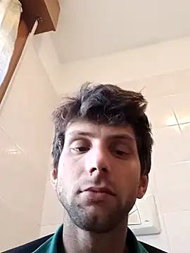 Snapshot of dariodario chatting on March 2025 10:46:01 AM dariodario online show from March 2025 10:46:01 AM