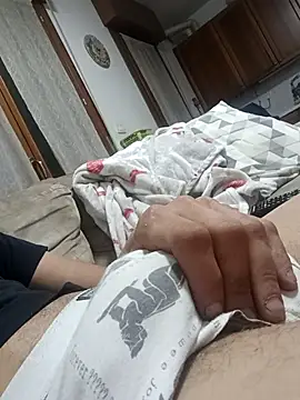 Snapshot of dariodario chatting on November 2025 11:36:02 PM dariodario online show from November 2025 11:36:02 PM