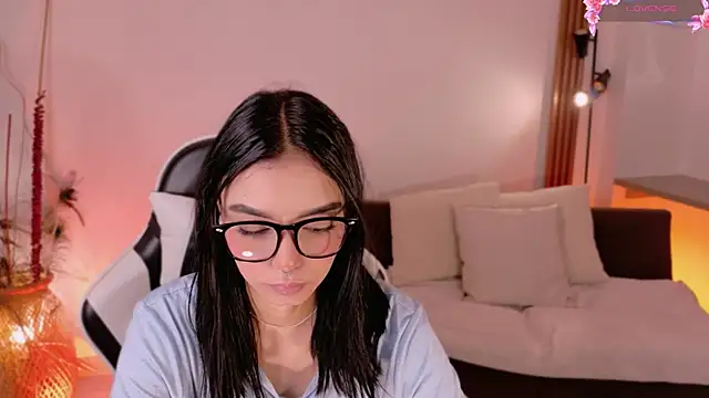 AnabelWolf online show from March 2026 01:44:01 PM