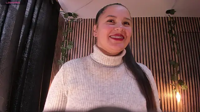 Victoria Ponce1 online show from February 2025 07:32:02 PM