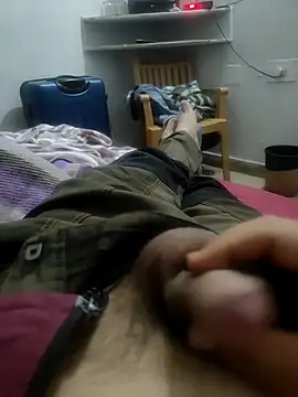 shale26 online show from December 2024 04:45:02 AM