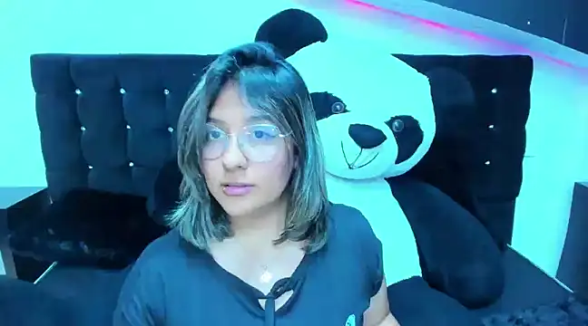 Snapshot of Pandoracherry chatting on January 2025 09:54:02 AM Pandoracherry online show from January 2025 09:54:02 AM