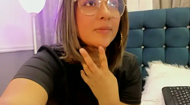 Snapshot of Pandoracherry chatting on February 2025 05:34:02 AM Pandoracherry online show from February 2025 05:34:02 AM