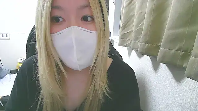 Snapshot of Remi_official chatting on September 2025 08:21:02 PM Remi official online show from September 2025 08:21:02 PM