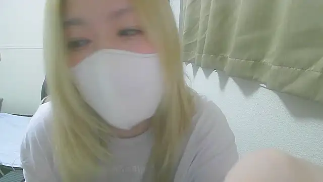 Snapshot of Remi_official chatting on October 2025 09:12:02 PM Remi official online show from October 2025 09:12:02 PM