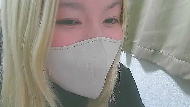 Snapshot of Remi_official chatting on October 2025 07:58:01 PM Remi official online show from October 2025 07:58:01 PM