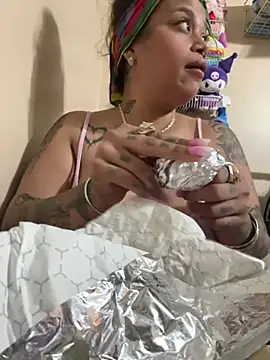 Snapshot of shyfr34k chatting on January 2025 03:58:02 AM shyfr34k online show from January 2025 03:58:02 AM