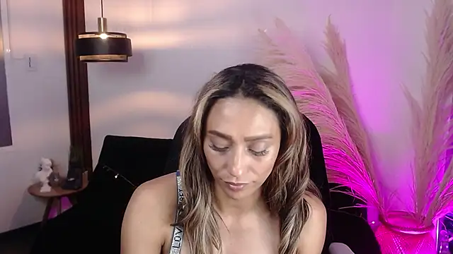 Snapshot of salome_drasin chatting on September 2025 06:24:02 AM salome drasin online show from September 2025 06:24:02 AM