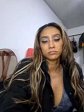 Snapshot of salome_drasin chatting on October 2025 11:27:01 PM salome drasin online show from October 2025 11:27:01 PM