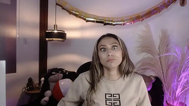 salome drasin online show from October 2025 06:21:01 AM