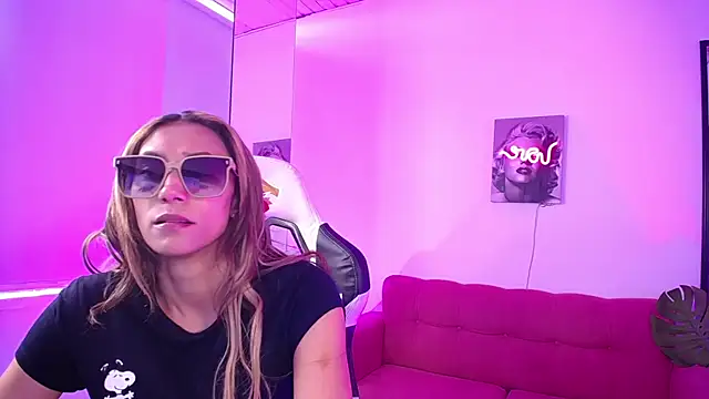 salome drasin online show from July 2026 08:57:02 PM