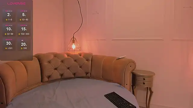 Snapshot of briannaduque chatting on March 2025 01:06:02 PM briannaduque online show from March 2025 01:06:02 PM