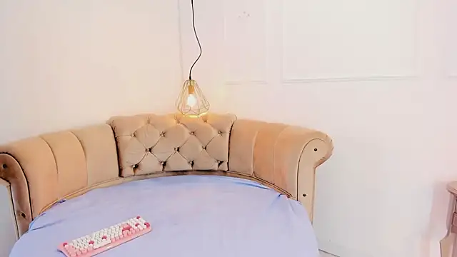 Snapshot of briannaduque chatting on March 2025 01:18:01 PM briannaduque online show from March 2025 01:18:01 PM