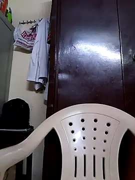 BabySlimmy10 online show from April 2026 06:50:01 PM