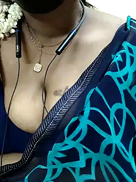 Snapshot of sheela28 chatting on December 2024 09:11:01 PM sheela28 online show from December 2024 09:11:01 PM