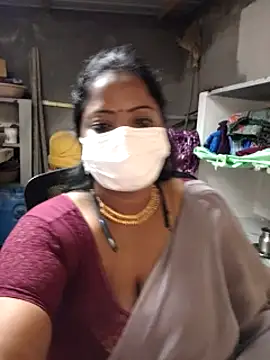 Snapshot of sheela28 chatting on December 2024 08:21:02 PM sheela28 online show from December 2024 08:21:02 PM