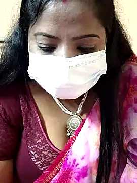 Snapshot of sheela28 chatting on December 2024 03:47:02 PM sheela28 online show from December 2024 03:47:02 PM