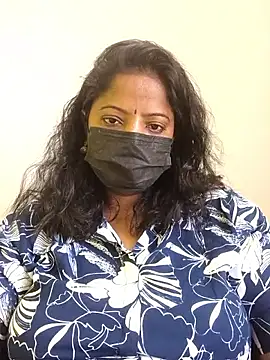 Snapshot of sheela28 chatting on September 2025 06:26:01 AM sheela28 online show from September 2025 06:26:01 AM