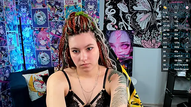 Bonni Meiz online show from November 2025 03:07:01 AM