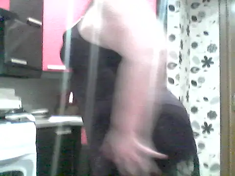 Lisa Suzie online show from November 2025 04:13:02 PM