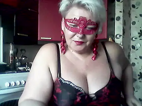 Lisa Suzie online show from March 2026 07:25:02 AM