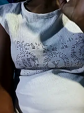 Snapshot of Kajal__Mehra chatting on November 2025 04:22:01 PM Kajal Mehra online show from November 2025 04:22:01 PM