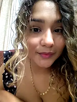 BrendaGirs online show from November 2025 02:33:01 AM