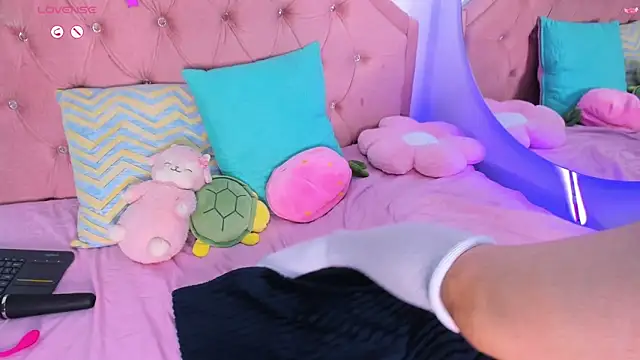 amandalee01 online show from January 2026 07:16:01 PM