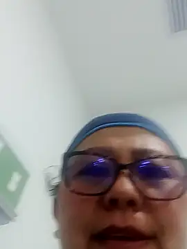 Darly Gomez online show from February 2025 12:38:02 AM